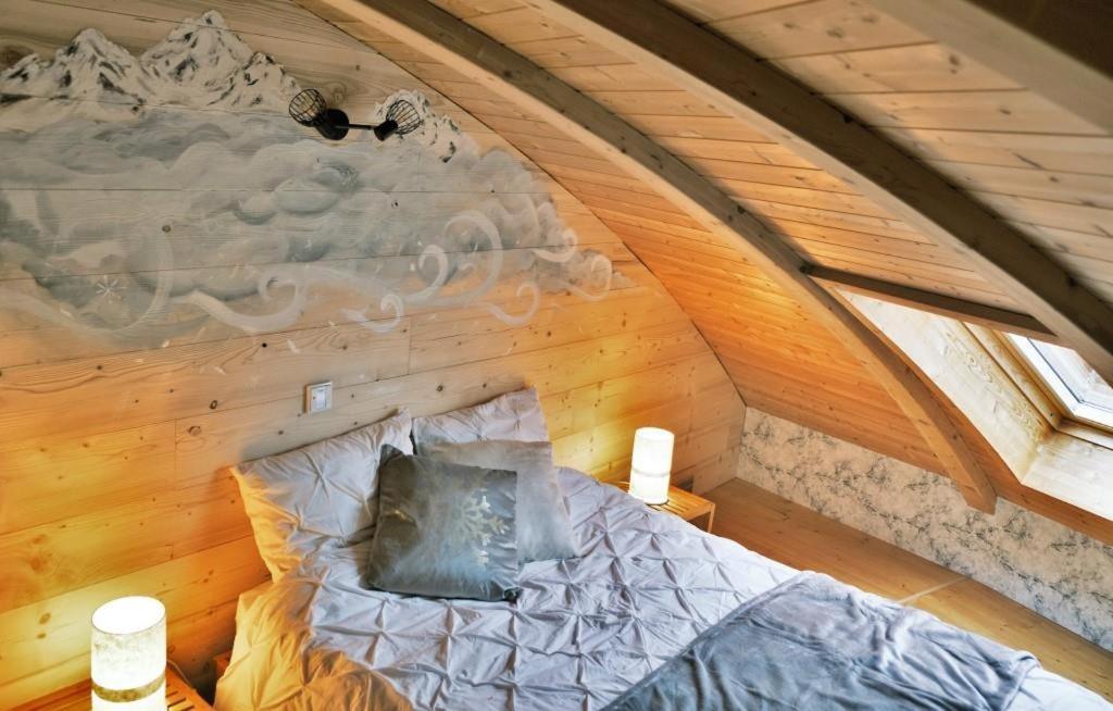 Au-Dela Des Nuages, Maison D'Hotes Insolite & Spa Aubessagne Esterno foto